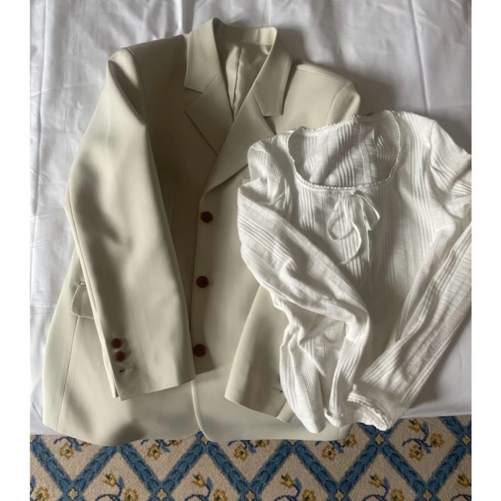 NWOT Maybe Baby Korean Brand Cream Blazer
